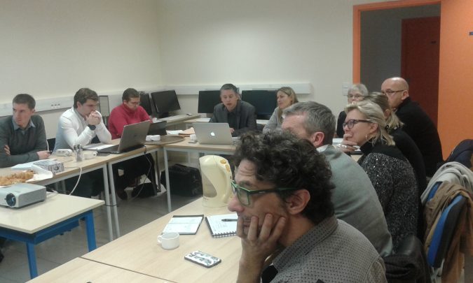 Réunion, à la Maison de l’Artisanat et de l’Environnement de Lacaugne, de la commission du club « le Gest » chargée d’organiser l’événement