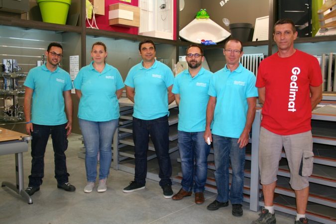 Philippe Martinez au centre et son équipe sont à votre disposition