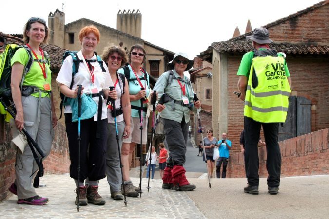 Faire la belle photo de l'arrivée à la cathédrale de Rieux