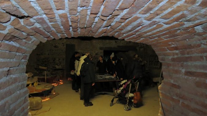 Dans les sous-sols