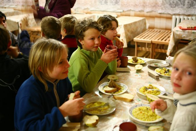 Les moments de partage à l'heure des repas sont toujours les bienvenus!