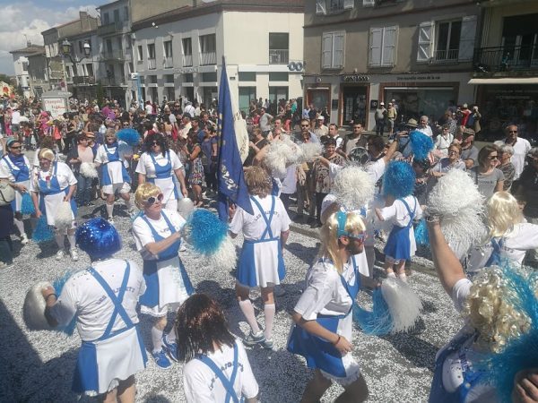Les majorettes hommes de Blagnac très applaudis