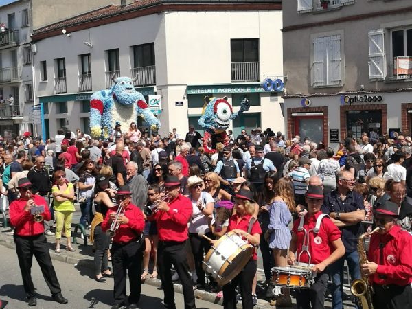 Bandas et danseurs seront de la partie