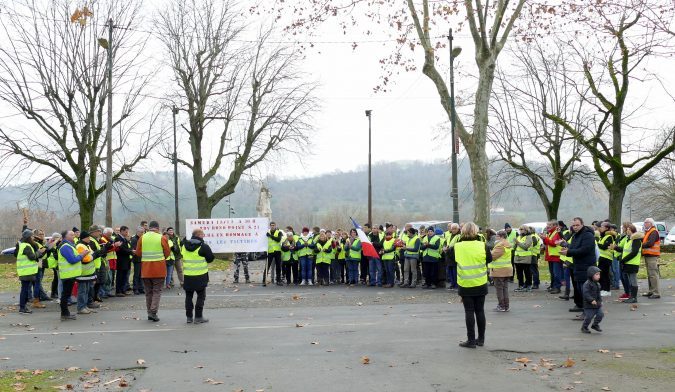 Une minute d'applaudissements