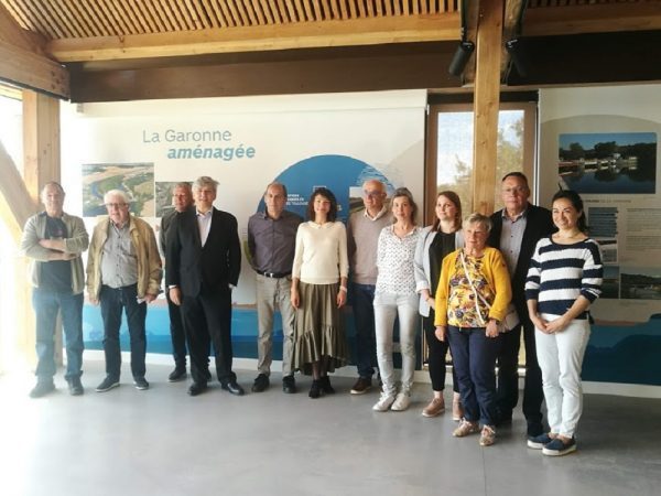 L'équipe de la Maison Garonne et les élus