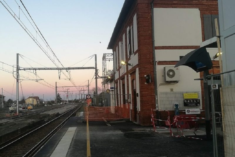 Gare de Cazères