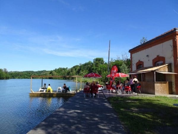Le ponton flottant