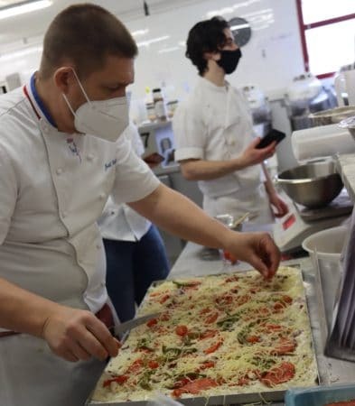 La foccacia en préparation