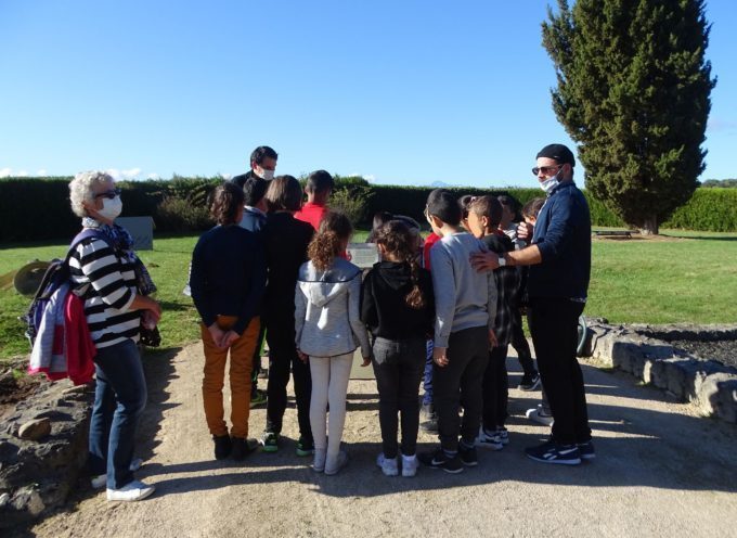Montmaurin : Les petits écoliers Toulousains en visite à la Villa gallo romaine
