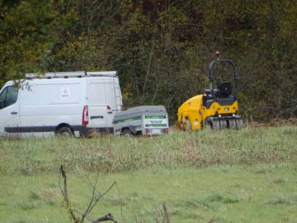 Pendant les travaux, la circulation au quartier Houéganac de Charlas est interrompue.