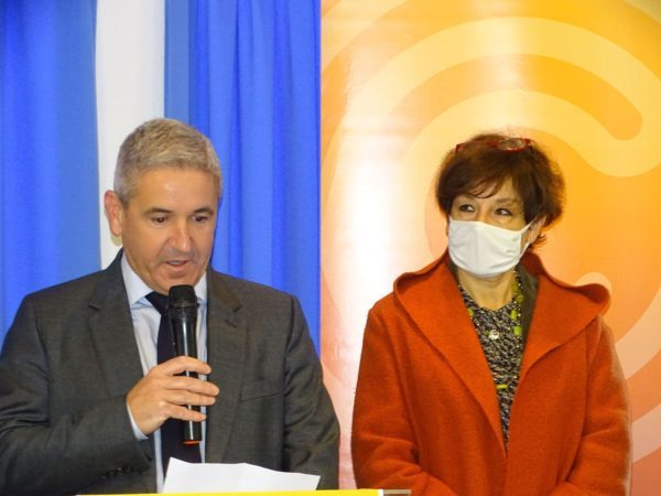 inauguration de la maison des services, Alain Boubée maire de Boulogne et Marie Paule Demiguel, sous préfète.