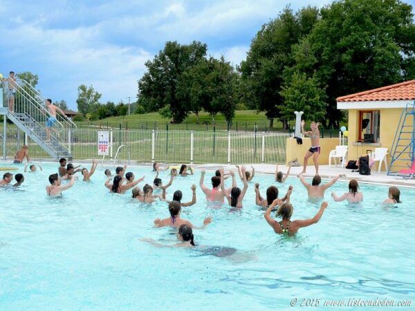 Des jobs d'été à la piscine de l'Isle en Dodon, la mairie recrute des jeunes dès à présent.
