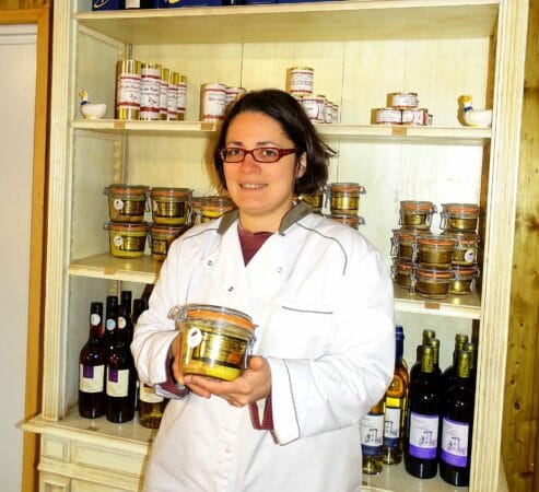 Des produits gastronomiques d'exception à la ferme de Séverine et Damien Latapie, cette année le magret séché a obtenu la médaille d'or au Concours général agricole à Paris.