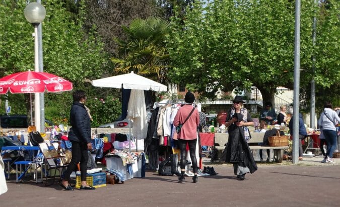 Le videgreniers de l'association sportive de Montmaurin samedi 7 mai.