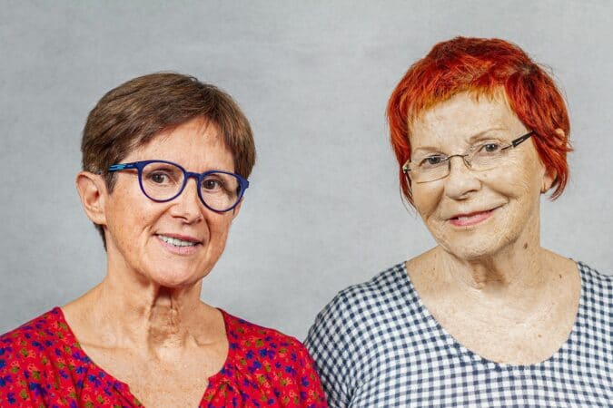Martine Guiraud et Marie Hélène Bonnet, le binôme Lutte Ouvrière se présente aux élections législative en Comminges-Savès (photo officielle).