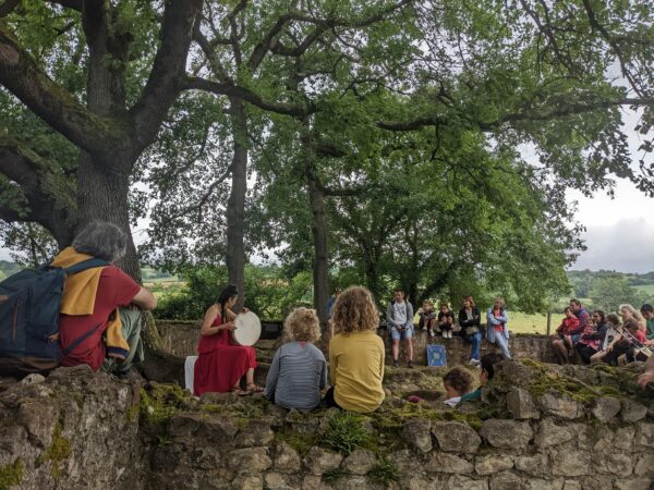 Les Journées gallo romaines à la villa de Montmaurin les 4, 5 et 6 juin (conte musical de Camille Chabert).