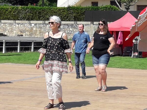 Le 1er festival de danse country organisé par la Virée des As à Boulogne a mis le feu au dance floor les 2 et 3 juillet (à dr Maëva Mayer, animatrice de la section danse).