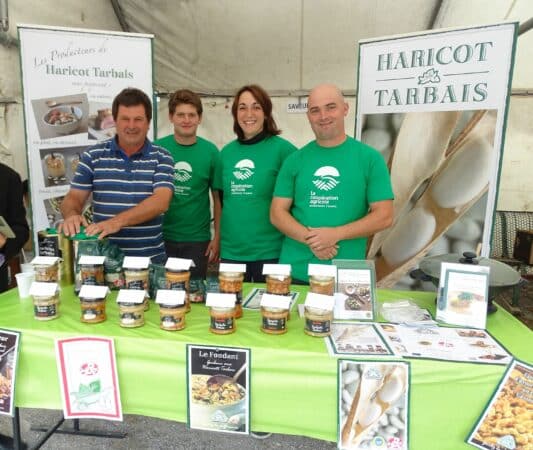 Aux Journées du Boulonnais,parmi tous les métiers de l'agriculture, les producteurs locaux sont à l'honneur (ici le stand Haricot Tarbais du canton de Boulogne sur Gesse archives).
