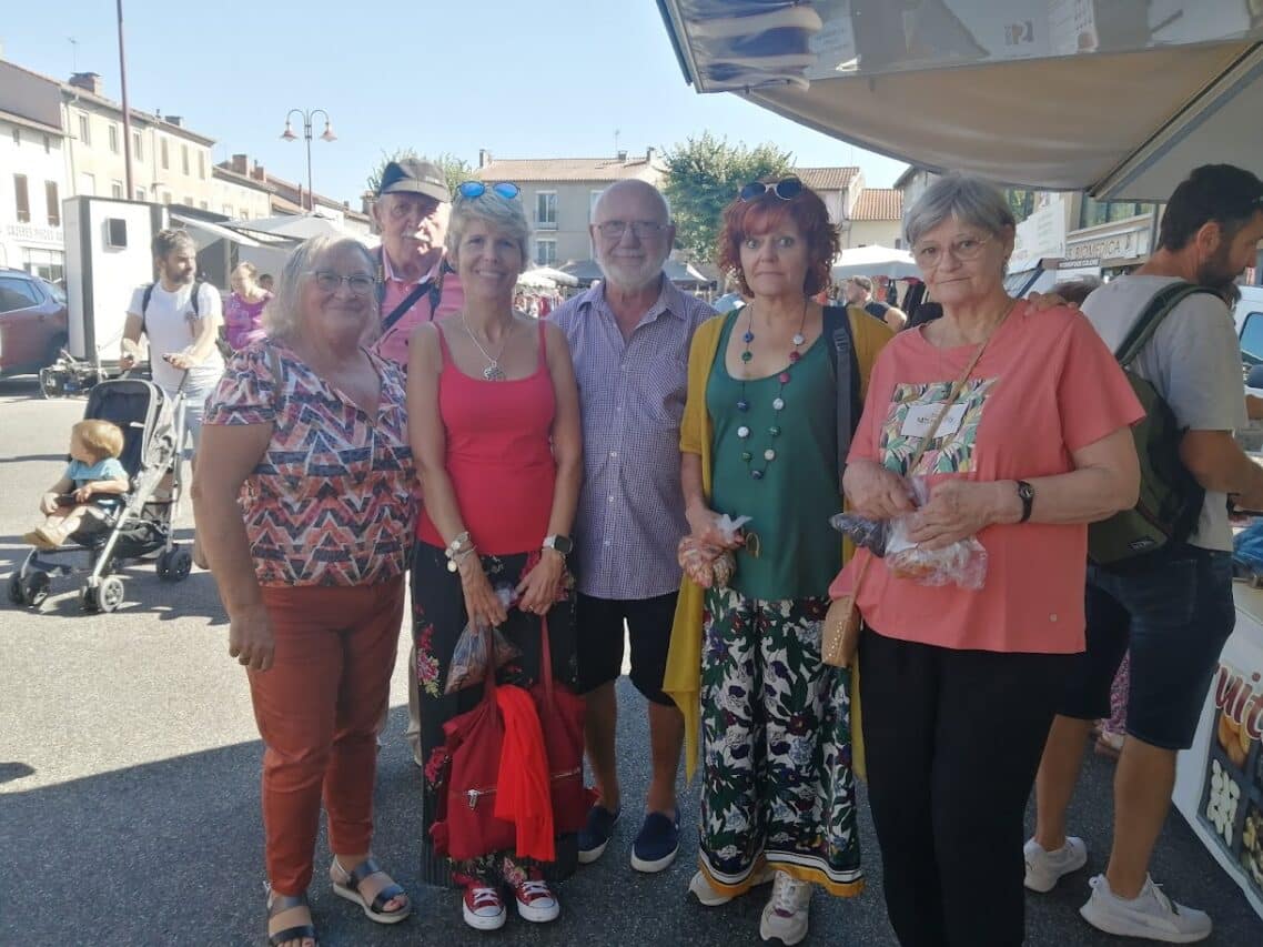 Les responsables du comité de jumelage Cazères-Collbato