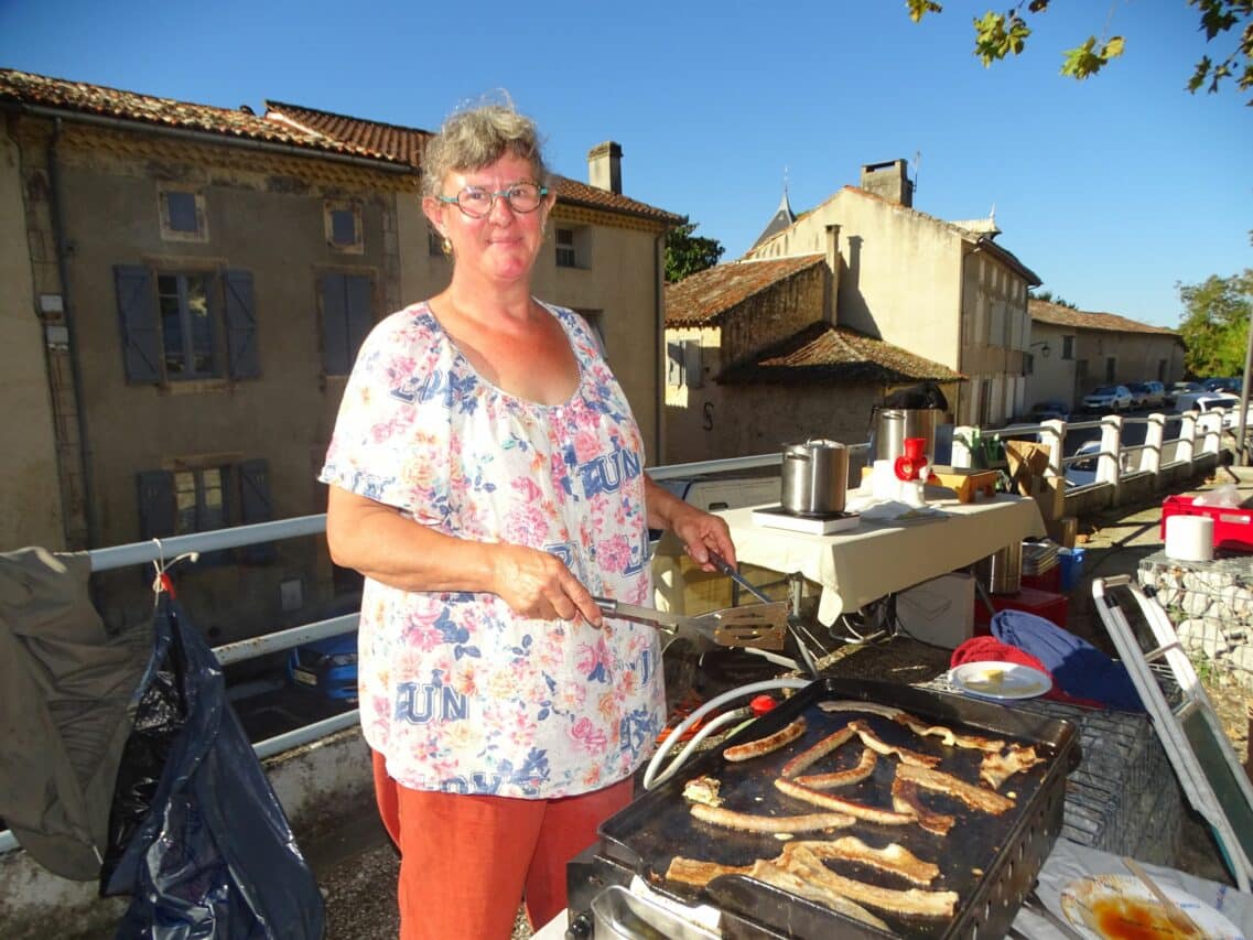 Françoise Barthe, présidente de l'ACVA d'Aurignac, à l'origine avec son équipe de la relance de la foire d'automne. Un beau succès samedi 30 septembre.