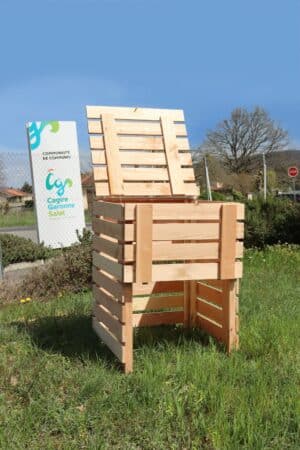 communauté de communes renouvelle sa campagne de distribution de composteurs individuels, de 300 L en bois