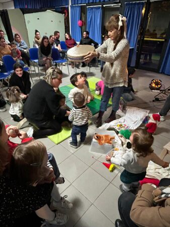 Une fête de fin d'année très réussie avec les assistantes maternelle de la MAM les Lilliputiens (au centre Claudine Loumagne).