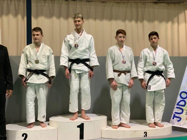 De belles perfs pour les cadets du Torii Judo club en championnat de France.