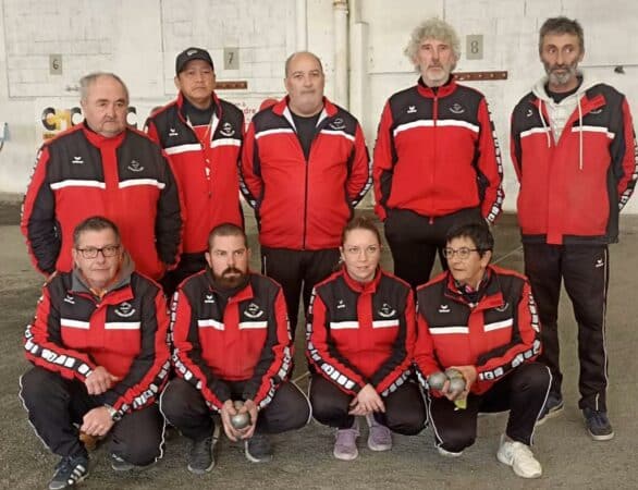 les dirigeants de la Boule du Cagire ont demandé et obtenu l’organisation du 1er qualif en triplettes mixtes qui se dérouleront donc à Aspet le samedi 24 février à 9 heures.