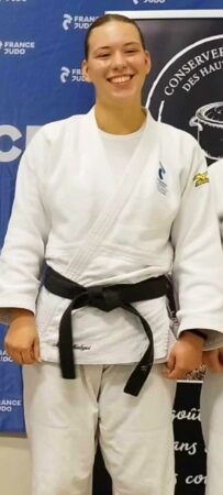 La jeune championne de judo Marion Morteyrol, coaché par Bruno Riot au Torii Judo Club.