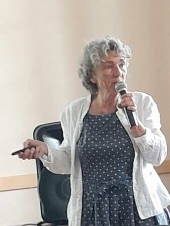 Corinne Lalo auteur de nombreux ouvrages, notamment de « Ces perturbateurs hormonaux qui nous empoisonnent !»