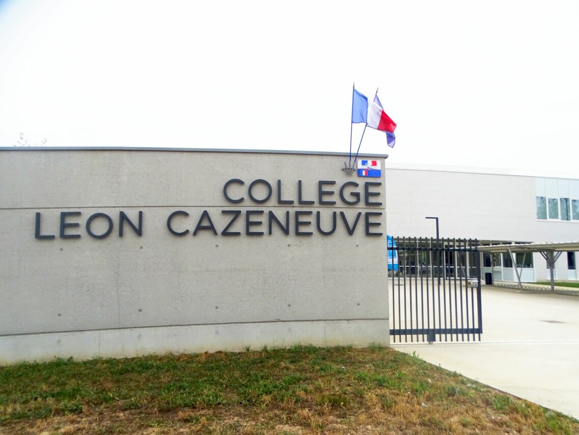 Le collège de l'Isle en Dodon recrute un assistant EPS.