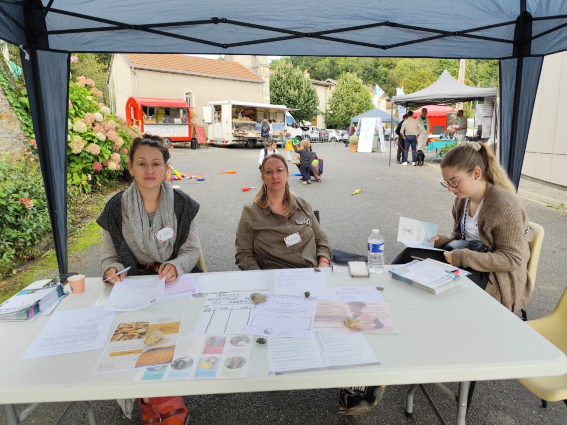 L’association « Bien-Être au Cœur de nos Vies » réuni des professionnels du « Bien-être » qui mettent en commun leurs savoir-faire tout au long de l’année par le moyen d’ateliers, de conférences, de journées à thème, de salons