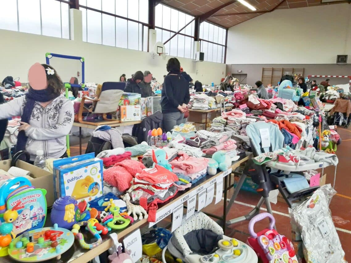 Tout pour les petits à la bourse "Au bonheur des enfants" organisée par l'APE de Castelnau. (photo d'illustration)