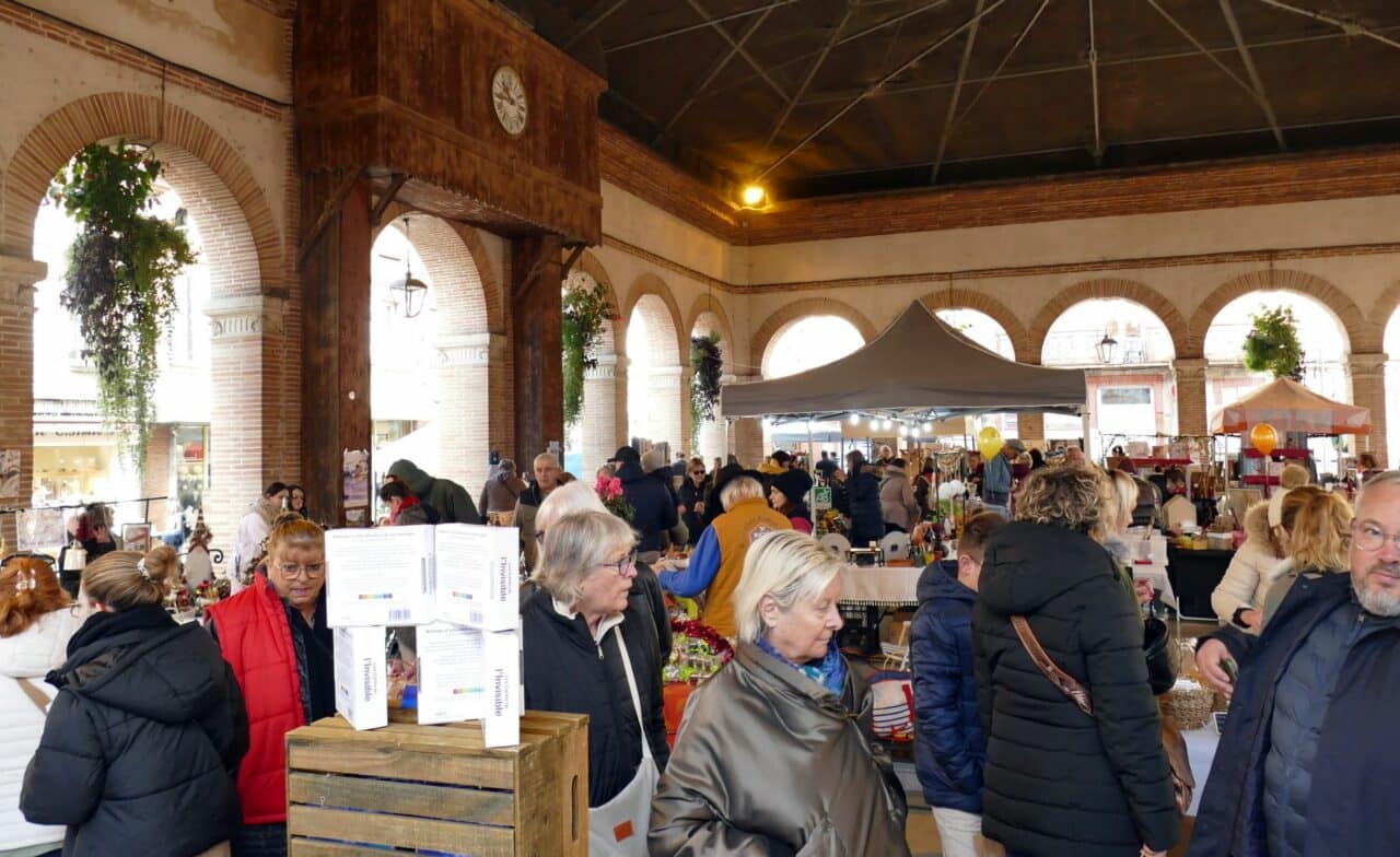 Que de monde sous la halle centrale !