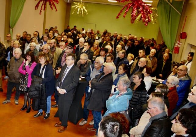 les producteurs qui sont là ce soir, ainsi que les commerçants présents tous les jeudi après midi au marché de Castillon en place depuis 2020