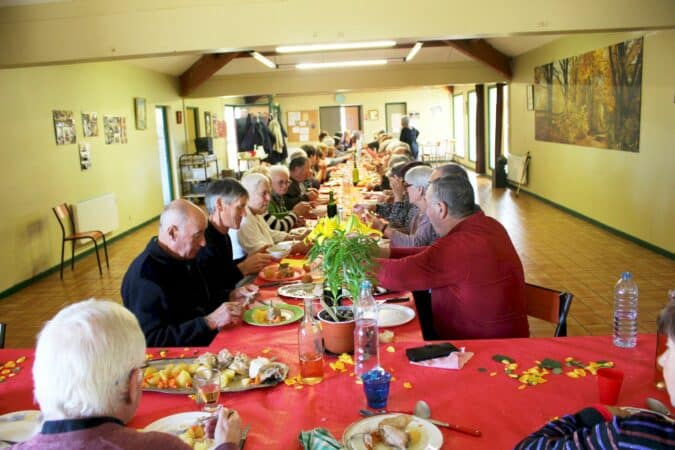 Inscrivez-vous dès aujourd'hui pour le repas poule-au-pot de la Belote Gourmande (photo archives).