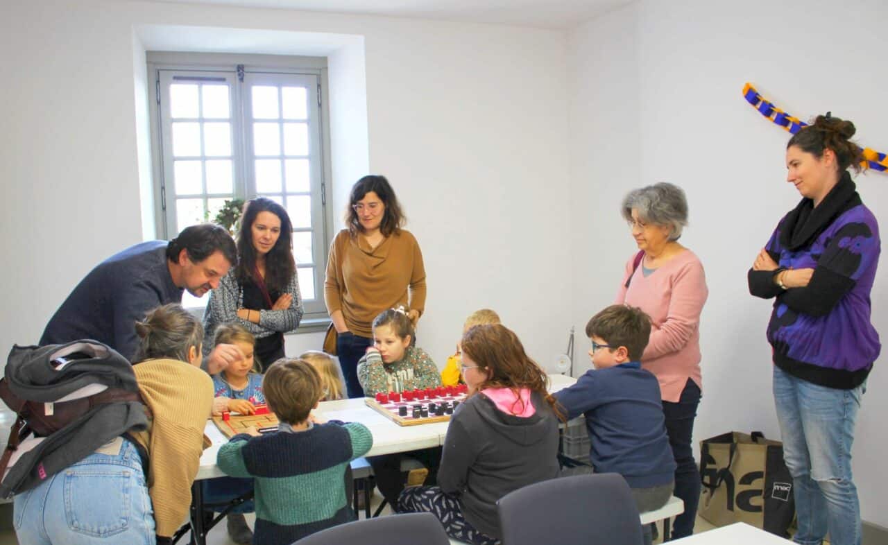 Vous saurez tout sur la façon de jouer des Romains, avec l'atelier du musée de Montmaurin (photo archives).