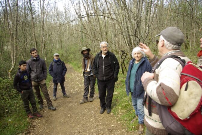 Le rôle majeur de la forêt dans le processus de la fabrication de l’oxygène et le piégeage du carbone fut exposé par le moyen d’une pédagogie excellente.