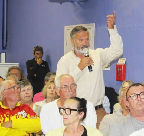 Philippe Terrancle, actuel directeur du PNR Comminges Barousse Pyrénées, lors d'une réunion à Lespugue.