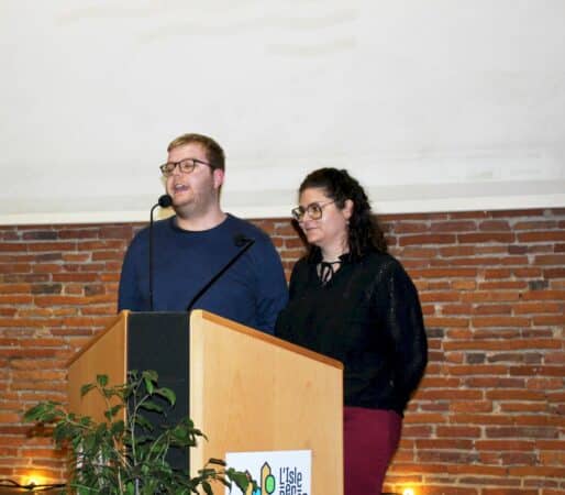 Les Bons Vivants, toute jeune association pour le divertissement des aînés, fourmille d'idées, exemple les après-midi petits lotos. (Ricky et Amandine).