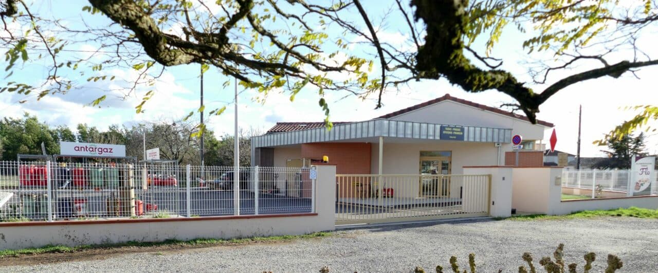 Rendez-vous devant le magasin « Chez Flo » le samedi 10 mai