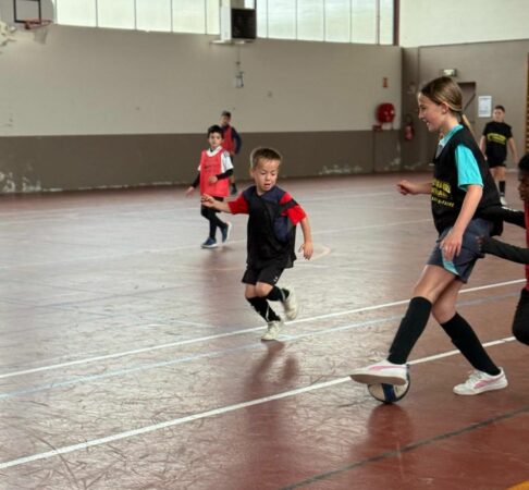 Stage de foot à Boulogne avec l'école Save-Gesse.