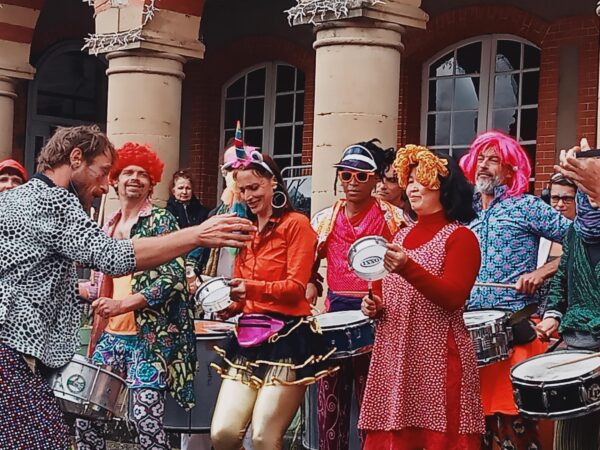 La dimension festive est montée d’un cran cette année avec la prestation de la batucada