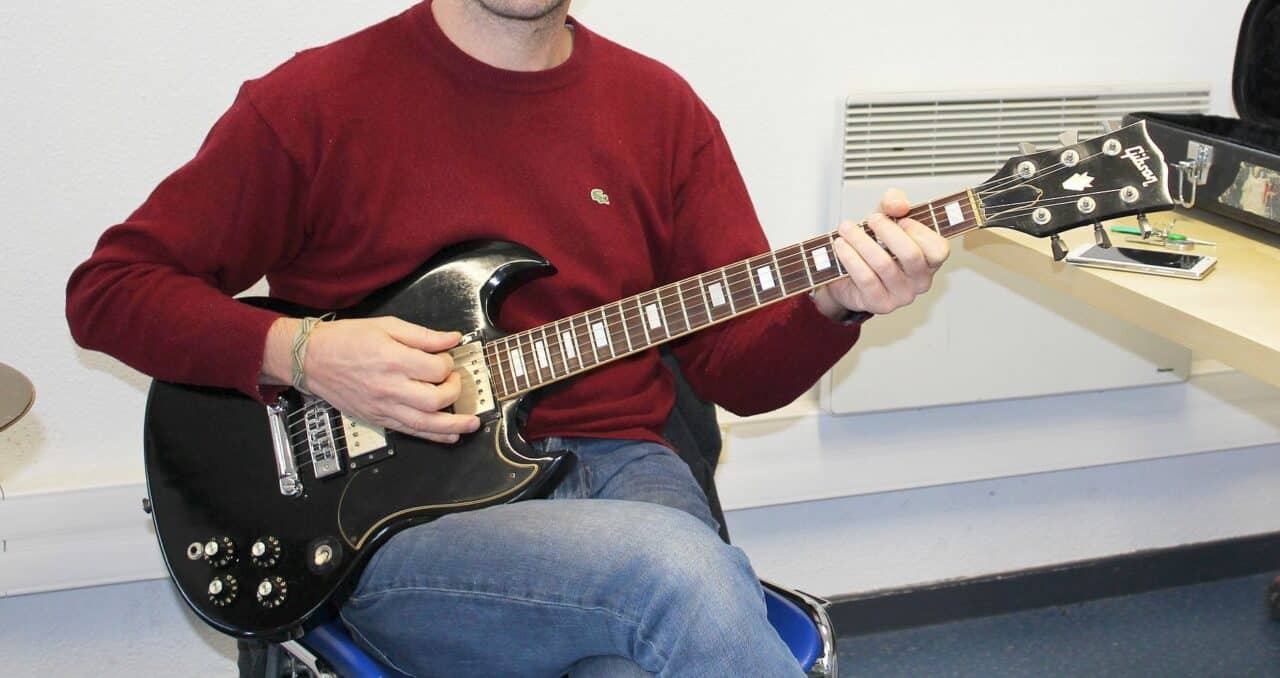 Au café culturel la Bulle, venez partager un moment de musique conviviale.