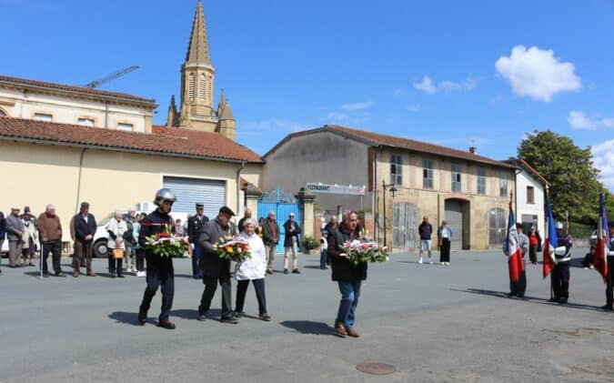 Commémoration du 8 mai 45 à Boulogne, le dépôt des gerbes.