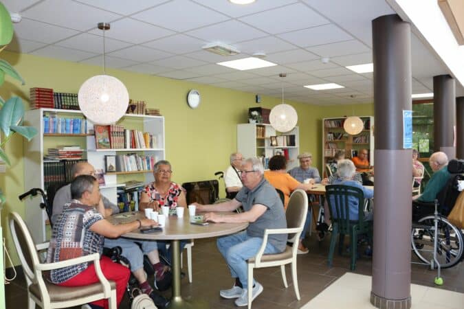 Le loto des familles à l'Ehpad, un moment de partage et de convivialité.