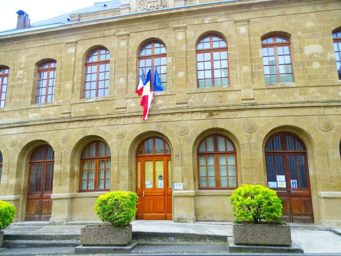 Des services utiles à la mairie de Castelnau Magnoac.