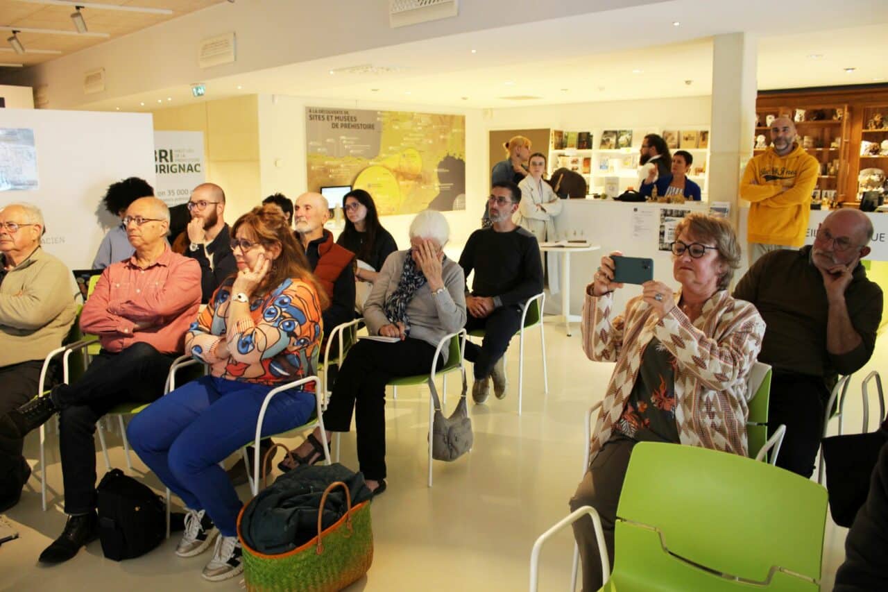 Un public toujours passionné aux séances du Café Préhistoire. (photo archives).
