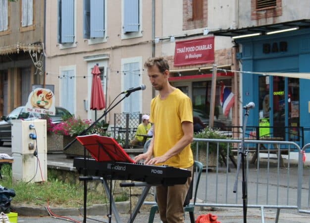 Vide-greniers de l'ATHEB à Boulogne. (Damien Bour)