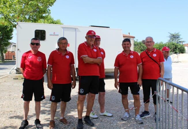 Bourg Saint-Bernard s'est incliné devant la Pétanque boulonnaise en Championnat départemental clubs.